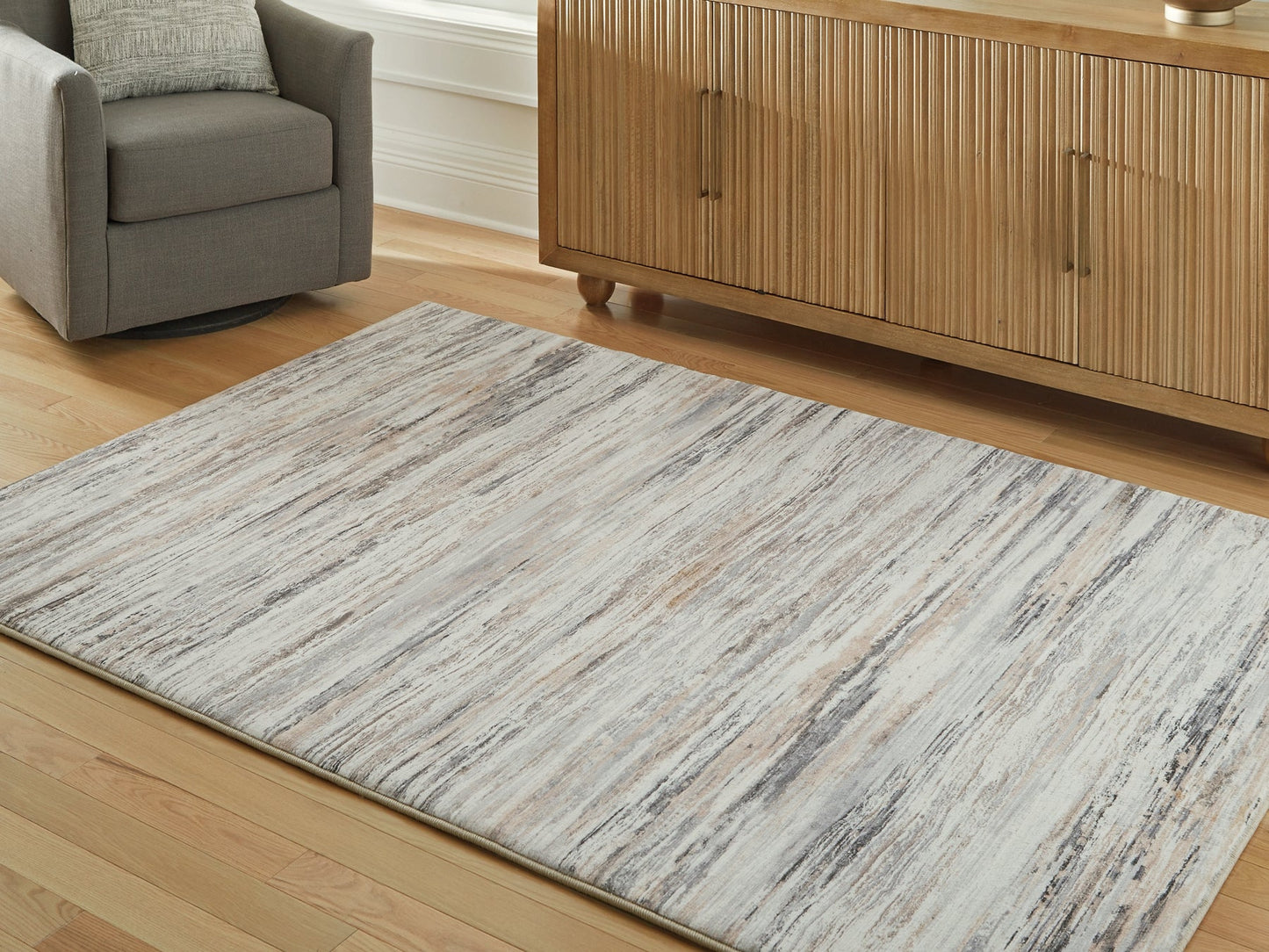 Tapis Nace en mousse à mémoire de forme de taille moyenne